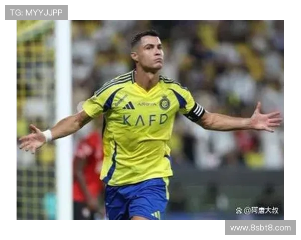 沙特联半场战报：C罗进球科曼助攻 利雅得胜利3-0领先利雅得体育